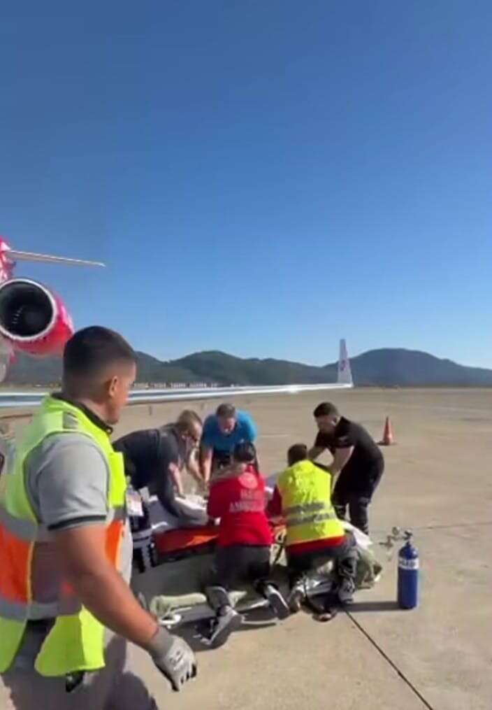 Seren Serengil'in Annesi Ambulans Uçakla Dalaman'dan İstanbul’a Sevk Edildi 4